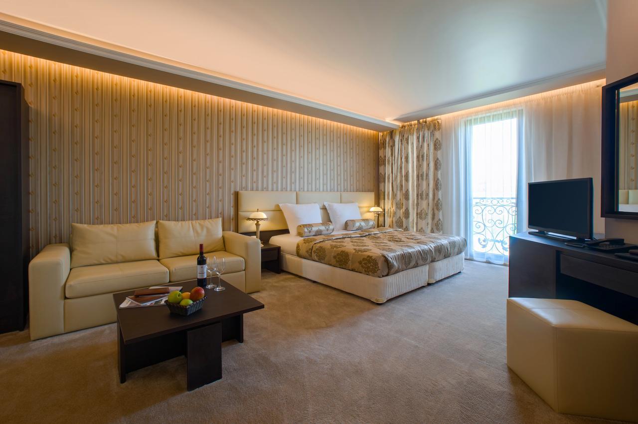 Mantar Spa Hotel Marikostinovo Екстер'єр фото