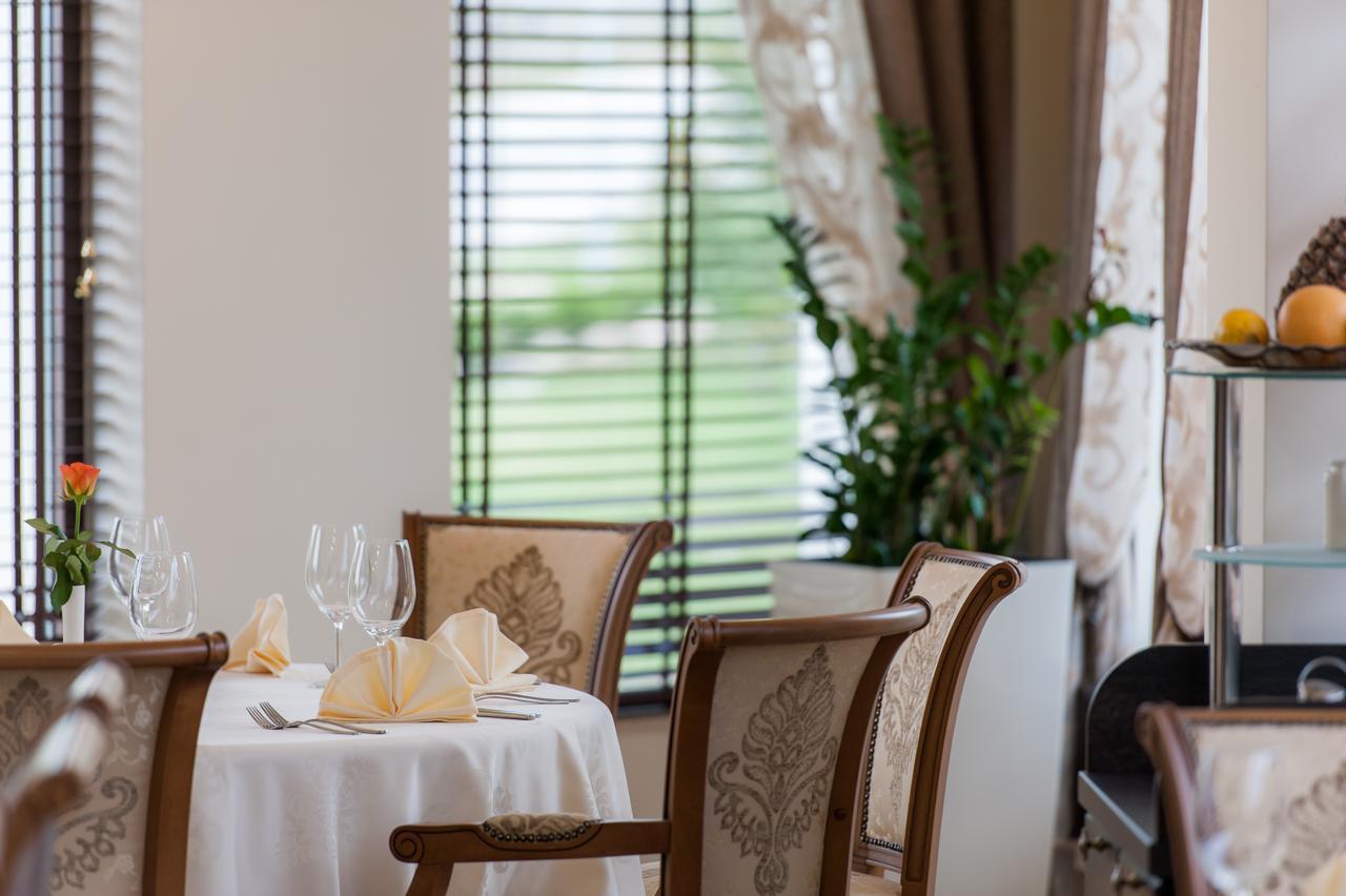Mantar Spa Hotel Marikostinovo Екстер'єр фото