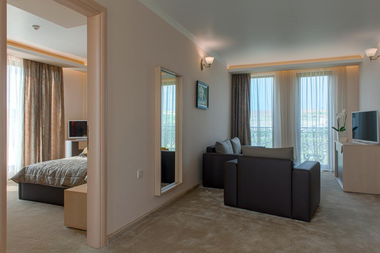 Mantar Spa Hotel Marikostinovo Екстер'єр фото